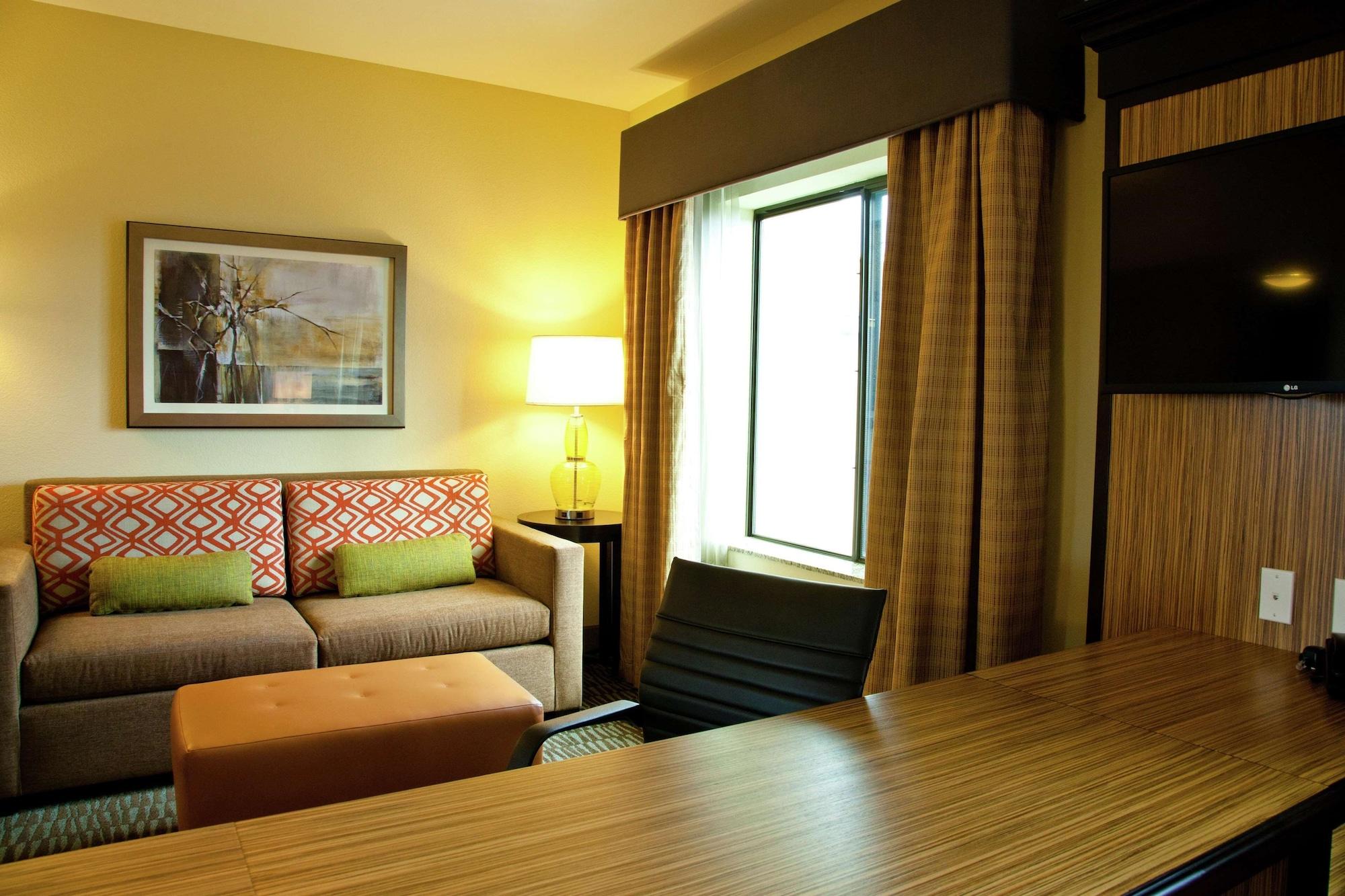 Hampton Inn & Suites Σαλίνας Εξωτερικό φωτογραφία