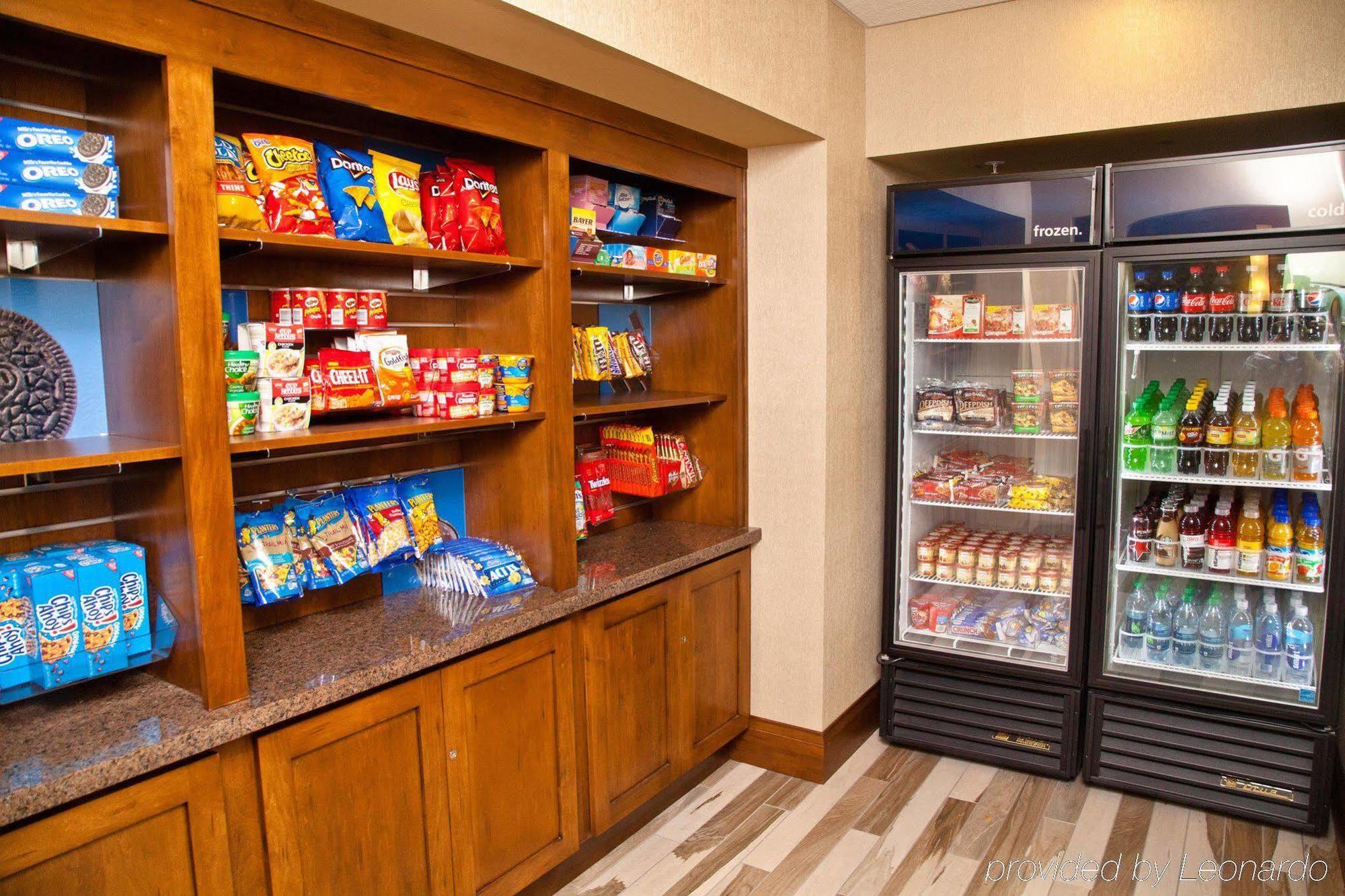 Hampton Inn & Suites Σαλίνας Εξωτερικό φωτογραφία