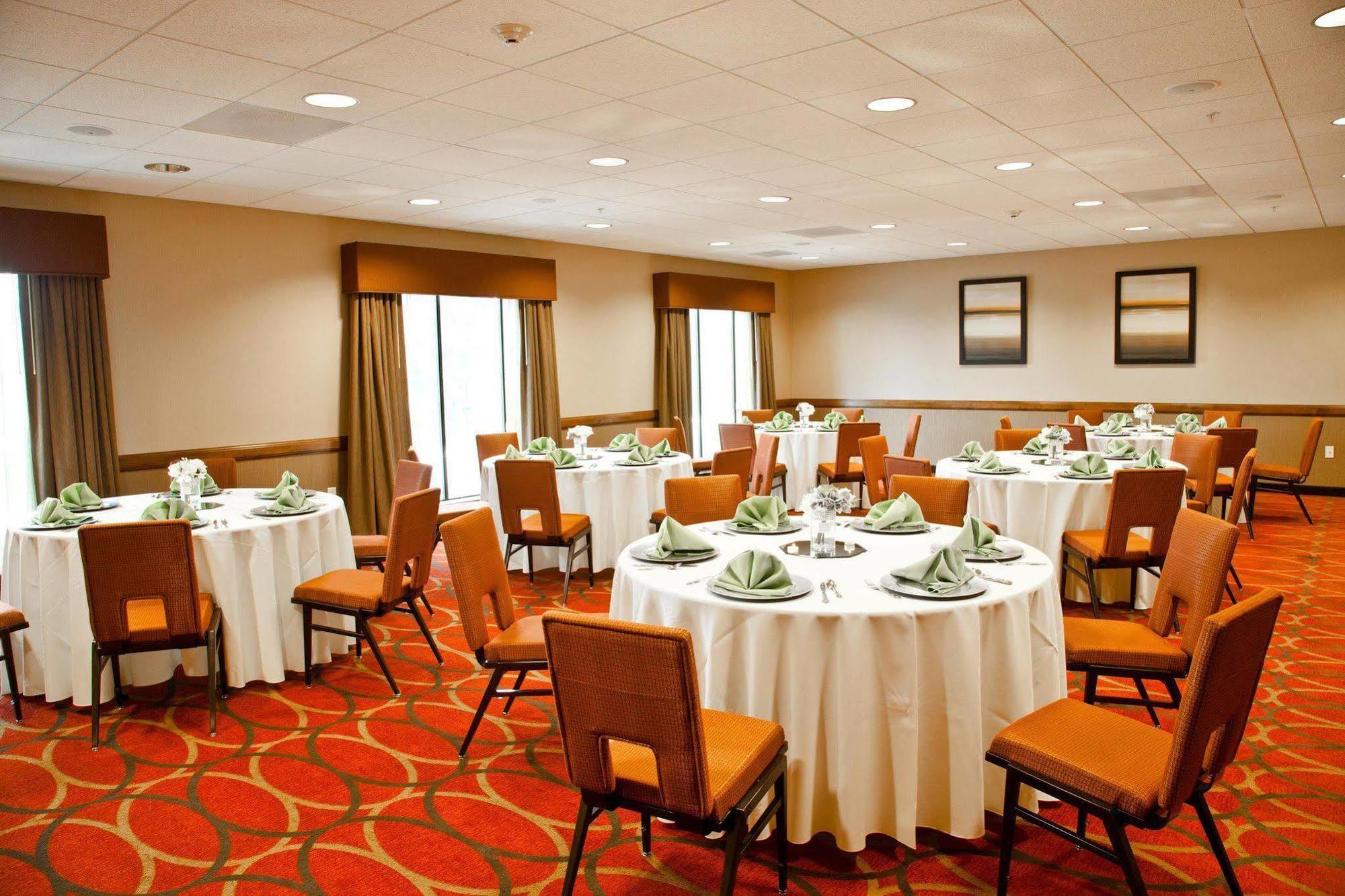 Hampton Inn & Suites Σαλίνας Εξωτερικό φωτογραφία